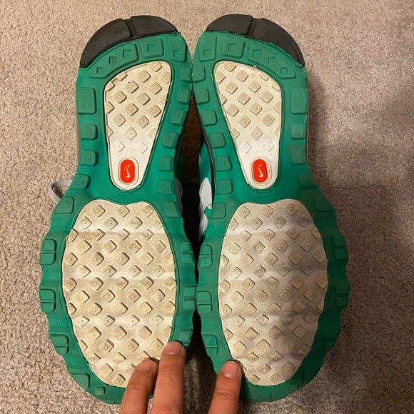 Nike Air Max shoes - Picture 4 of 5